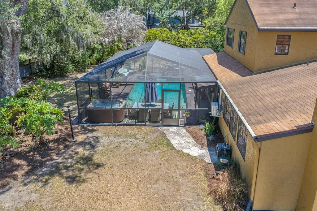 314 Bloomingfield Drive Brandon FL 33511