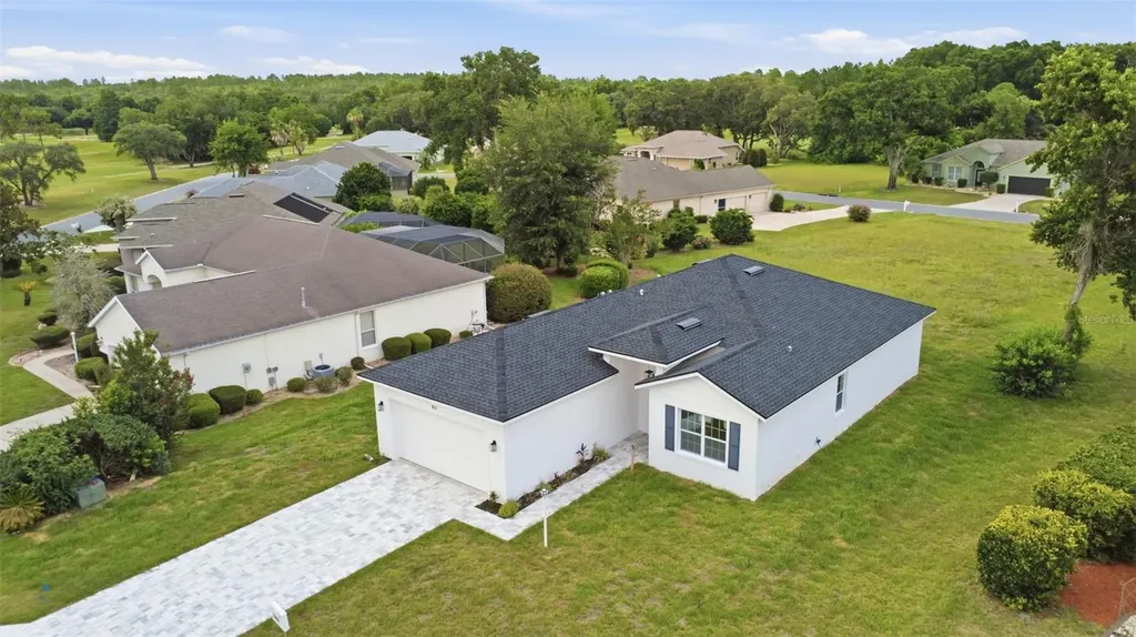 162 W Romany Loop Beverly Hills FL 34465