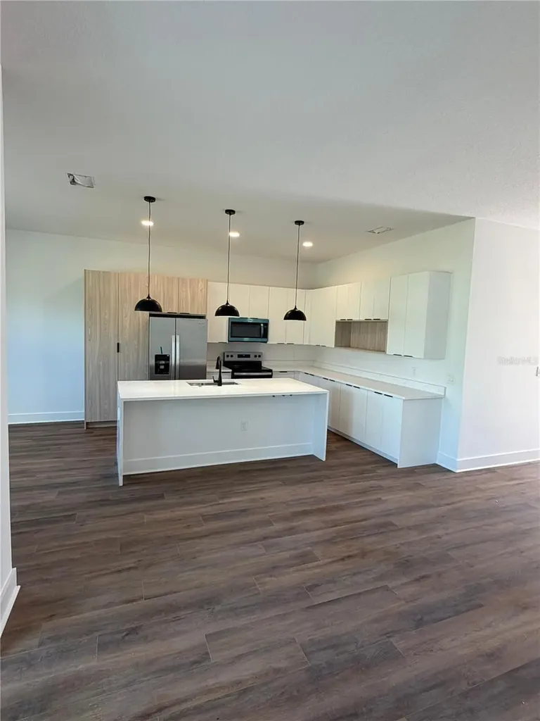 162 W Romany Loop Beverly Hills FL 34465