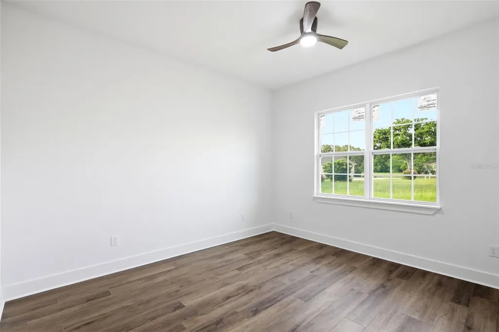 162 W Romany Loop Beverly Hills FL 34465