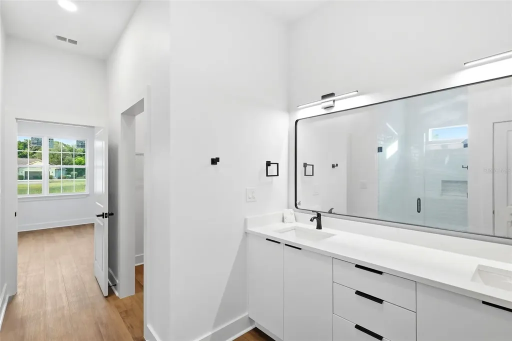 162 W Romany Loop Beverly Hills FL 34465