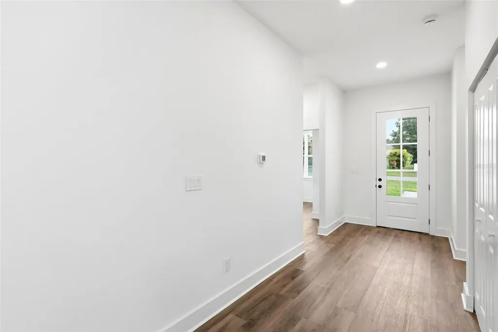 162 W Romany Loop Beverly Hills FL 34465