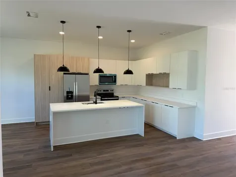 162 W Romany Loop Beverly Hills FL 34465