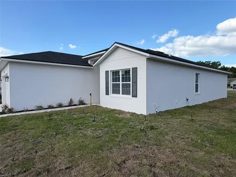 162 W Romany Loop Beverly Hills FL 34465