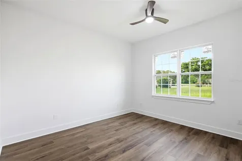 162 W Romany Loop Beverly Hills FL 34465