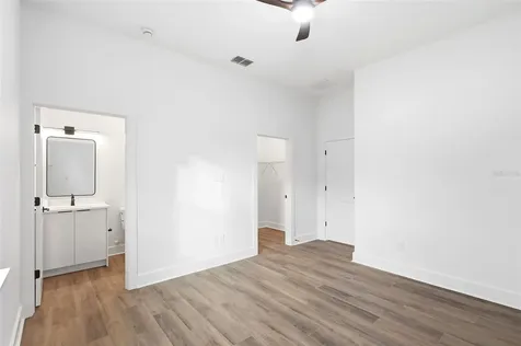 162 W Romany Loop Beverly Hills FL 34465
