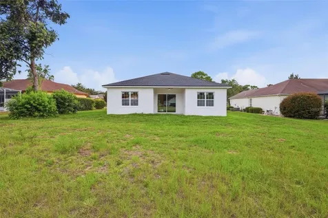 162 W Romany Loop Beverly Hills FL 34465