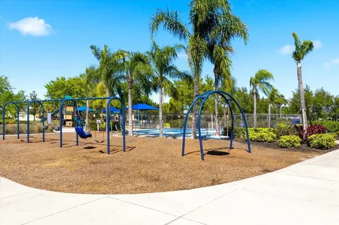 4905 Boston Common Glen Bradenton FL 34211