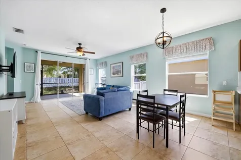 4905 Boston Common Glen Bradenton FL 34211