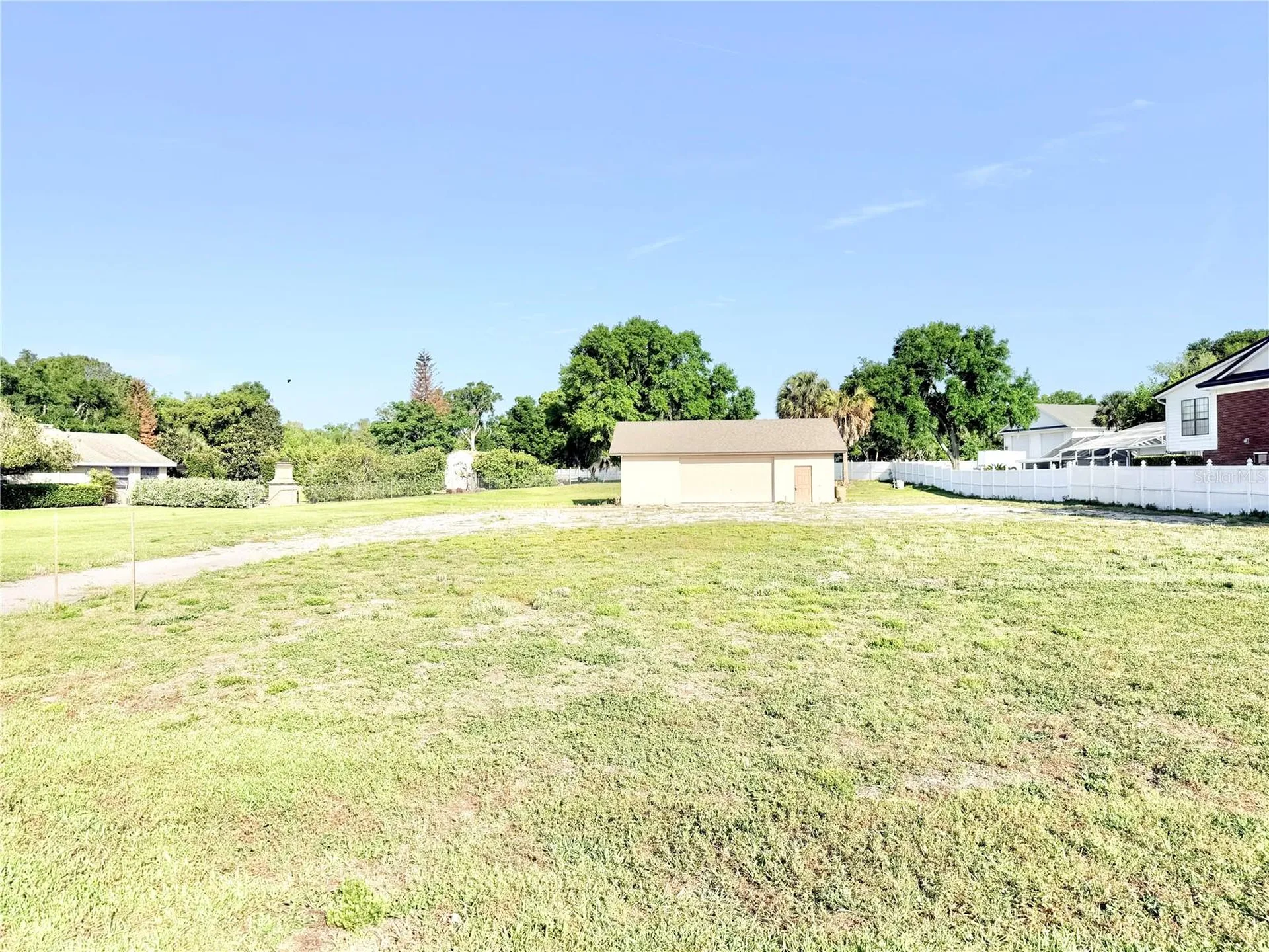 3155 Lakeshore Drive Mount Dora FL 32757