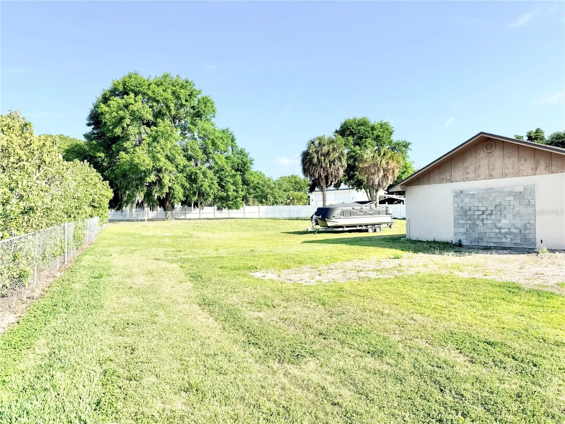 3155 Lakeshore Drive Mount Dora FL 32757