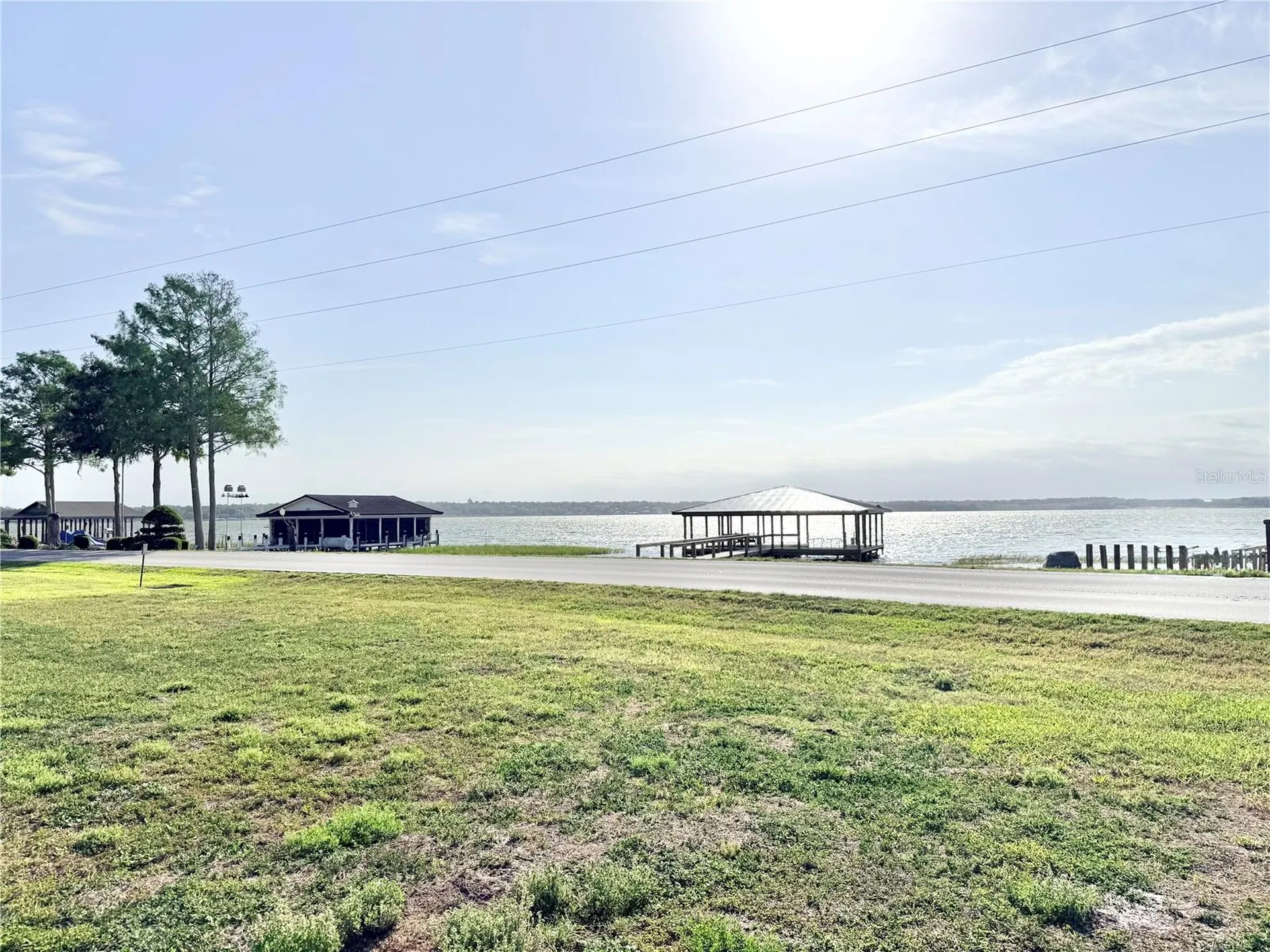 3155 Lakeshore Drive Mount Dora FL 32757