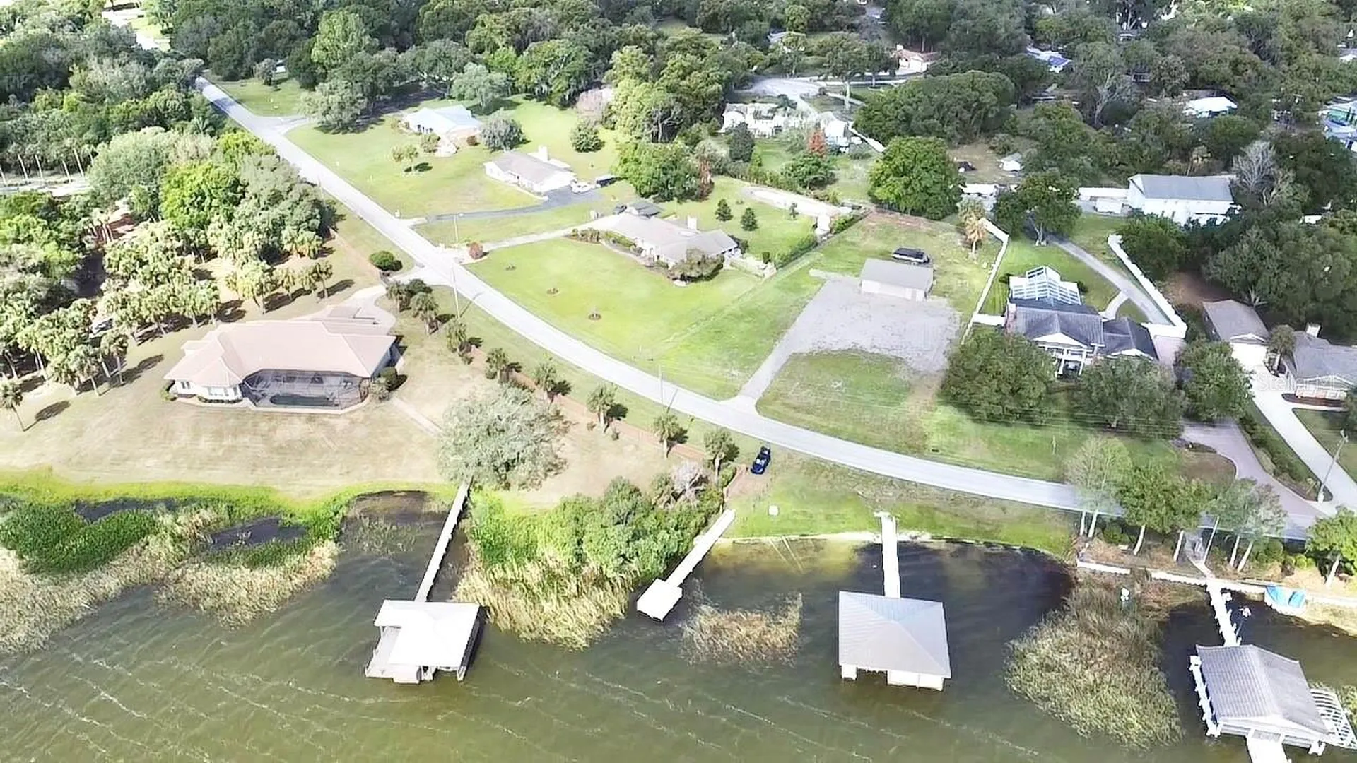 3155 Lakeshore Drive Mount Dora FL 32757