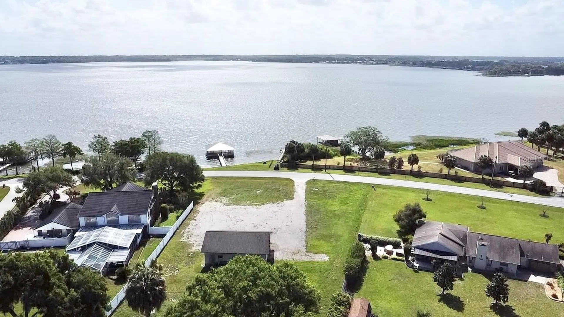 3155 Lakeshore Drive Mount Dora FL 32757