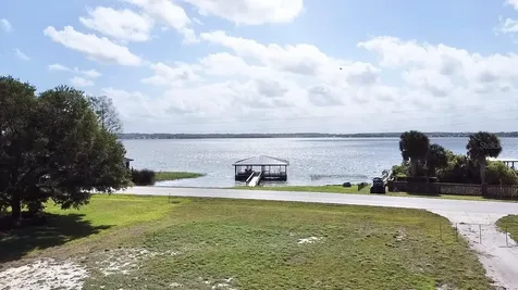 3155 Lakeshore Drive Mount Dora FL 32757