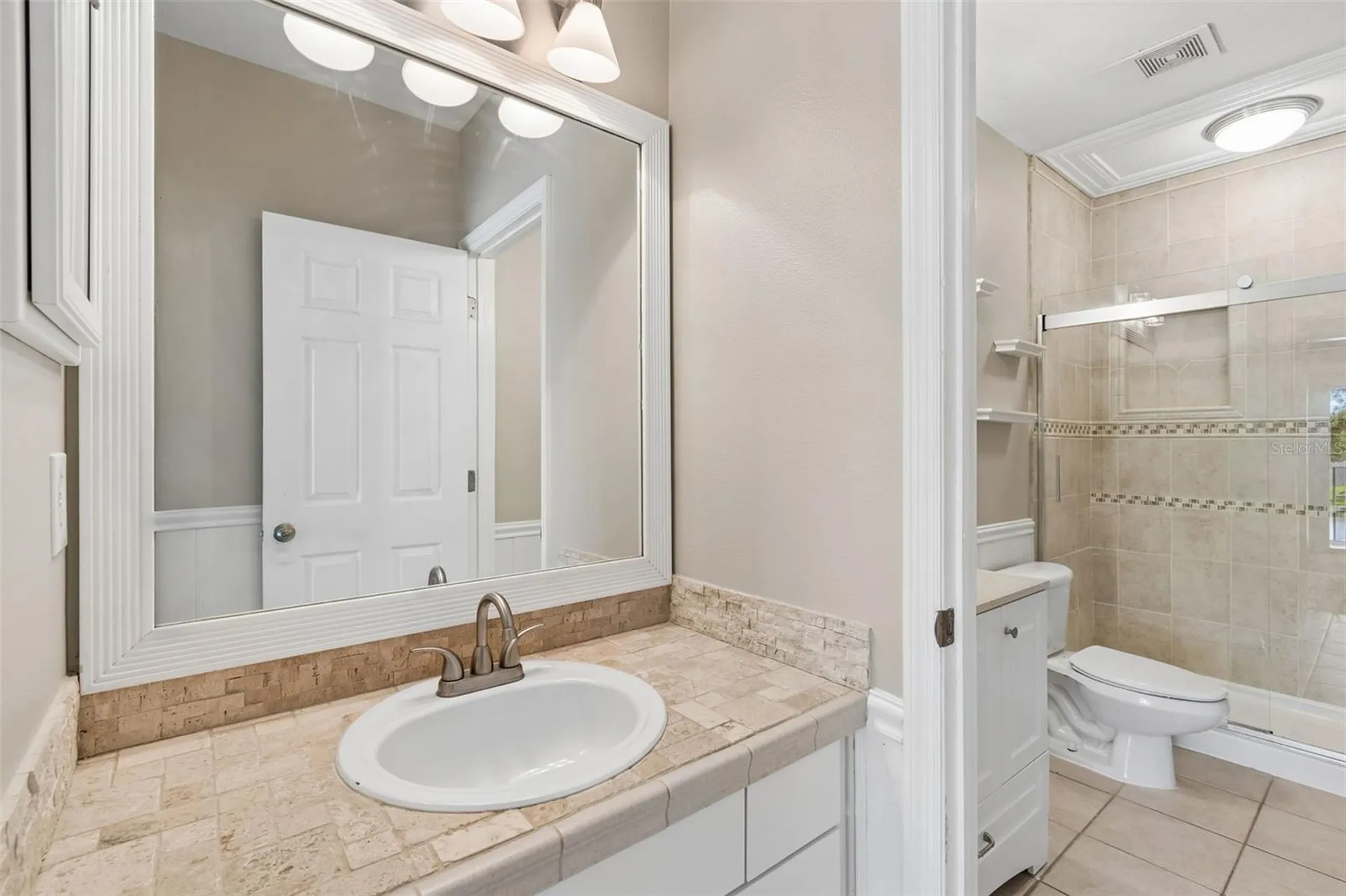 18529 Pebble Lake Court Tampa FL 33647