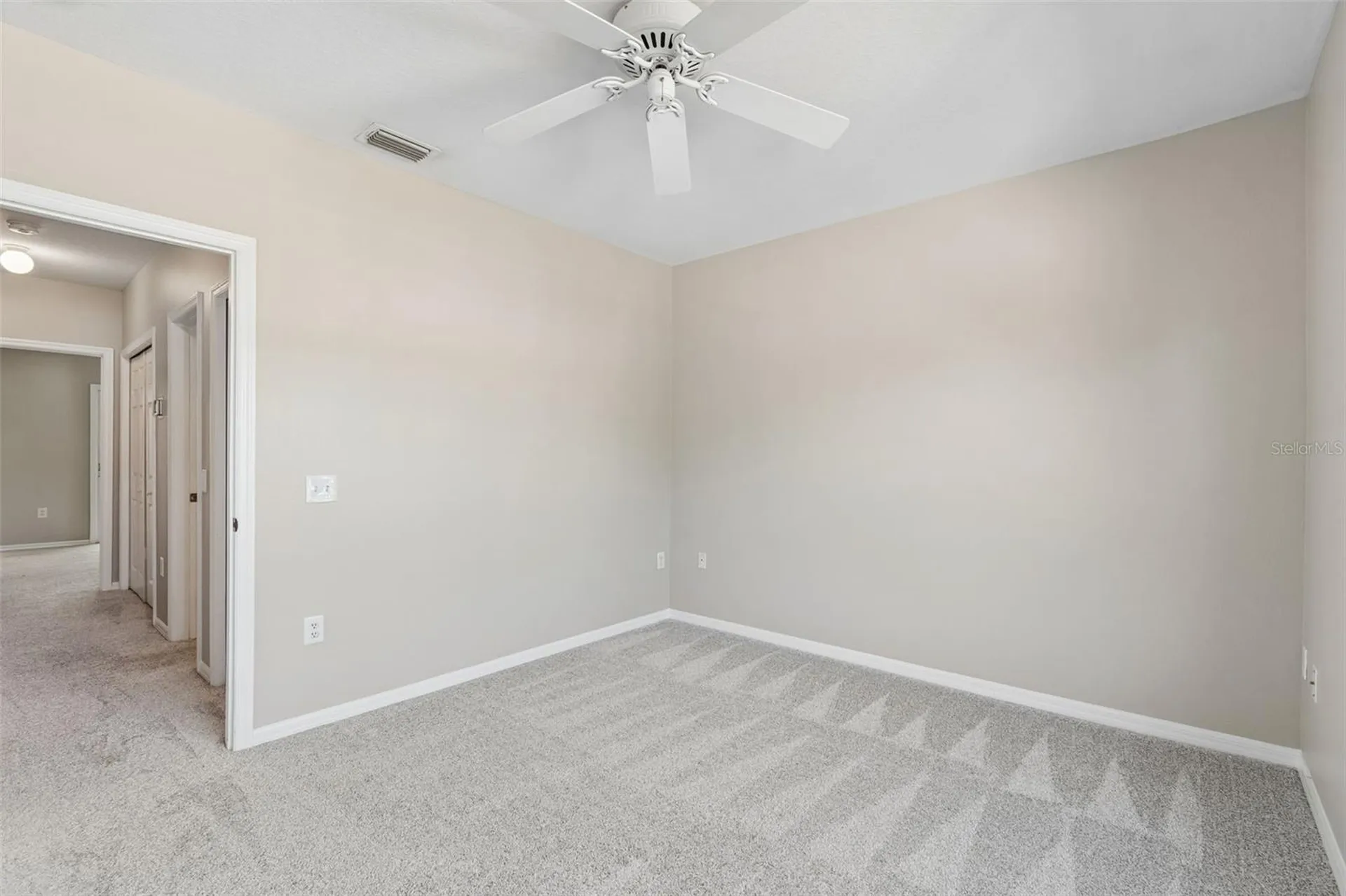 18529 Pebble Lake Court Tampa FL 33647