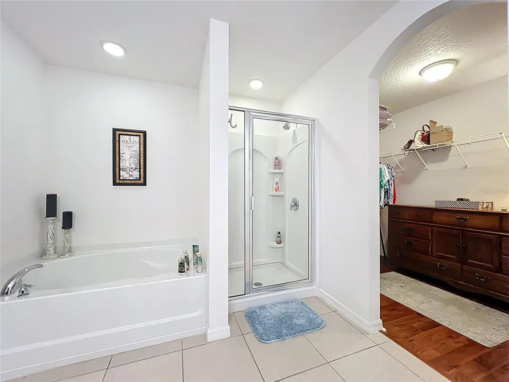 817 Laurel View Way Groveland FL 34736