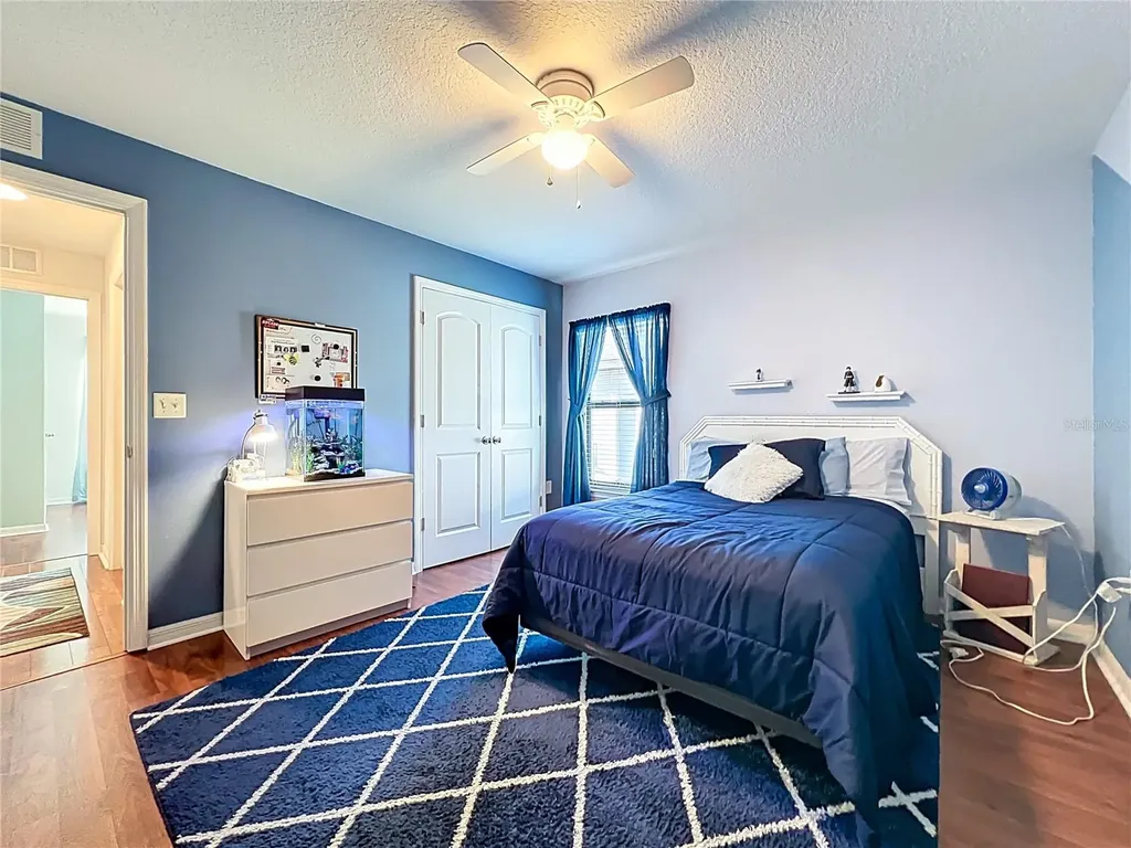 817 Laurel View Way Groveland FL 34736