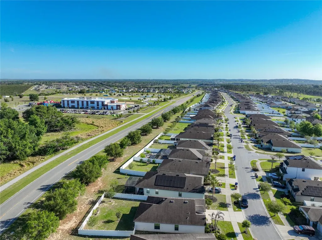 817 Laurel View Way Groveland FL 34736