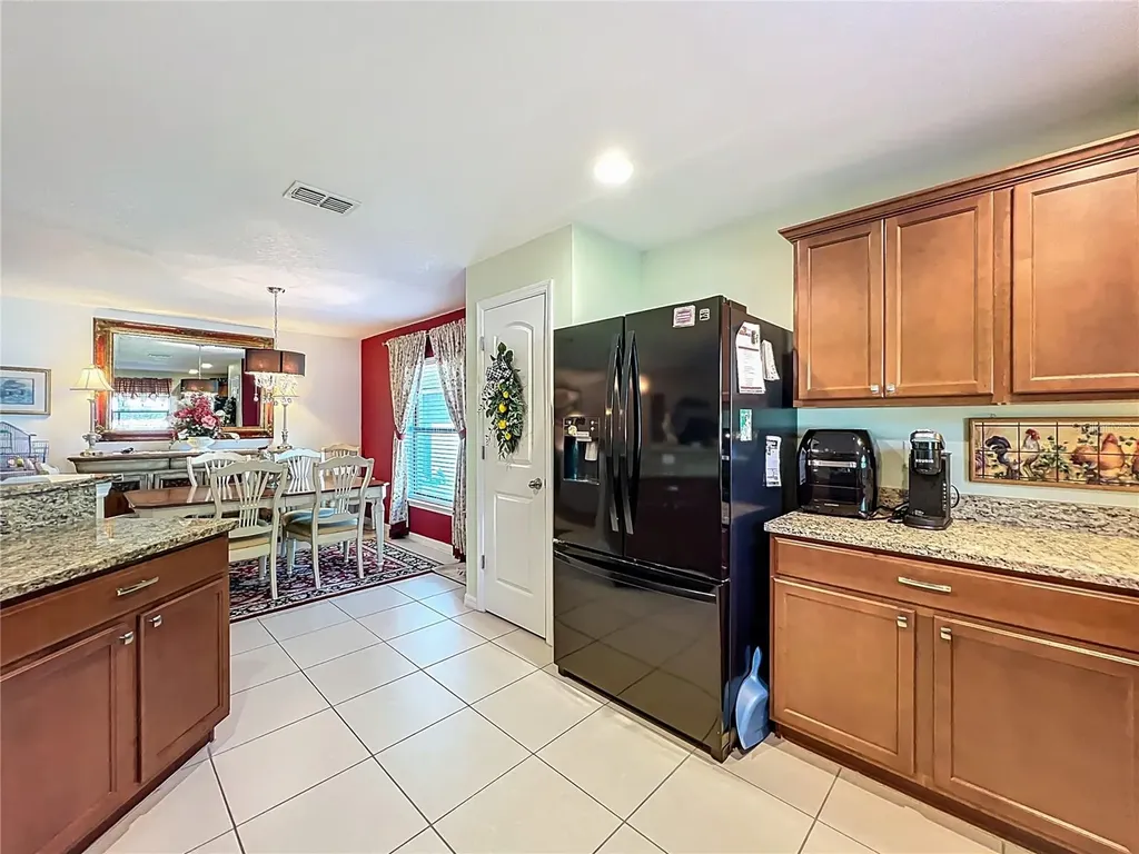 817 Laurel View Way Groveland FL 34736