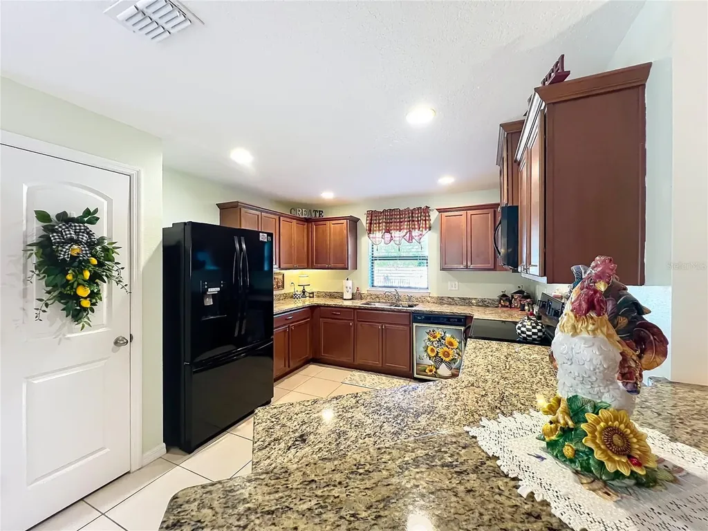 817 Laurel View Way Groveland FL 34736