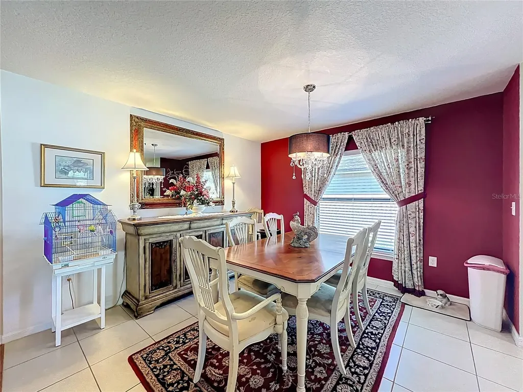 817 Laurel View Way Groveland FL 34736