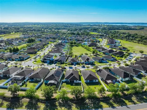 817 Laurel View Way Groveland FL 34736