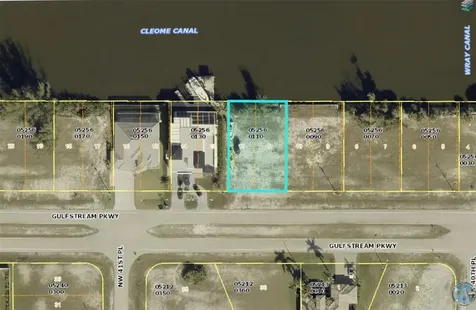 4103 Gulfstream Parkway Cape Coral FL 33993