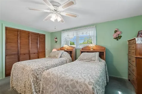 5810 Friedly Avenue New Port Richey FL 34652