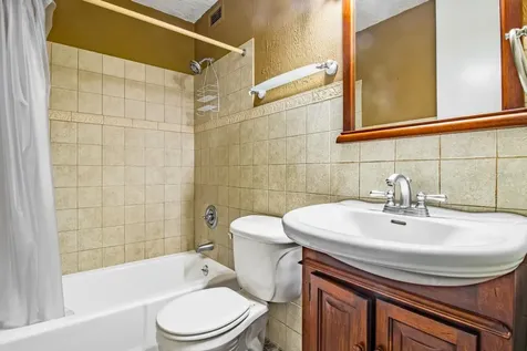 Cond. Laguna Gardens Ii 2 Avenue Laguna Carolina PR 00979