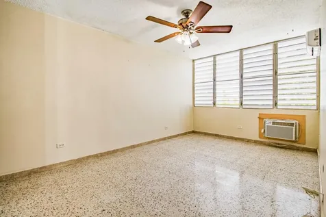 Cond. Laguna Gardens Ii 2 Avenue Laguna Carolina PR 00979