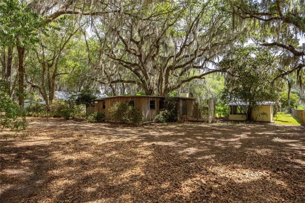 7305 NE 222nd Street Melrose FL 32666