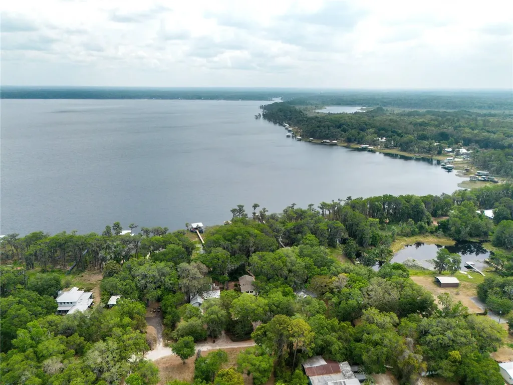 7305 NE 222nd Street Melrose FL 32666
