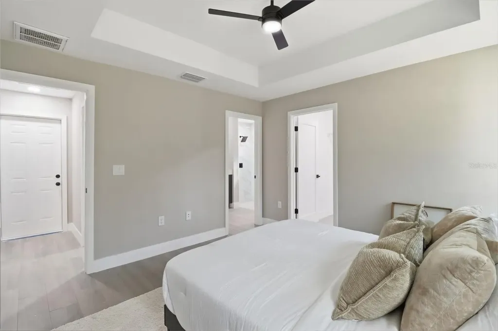 1940 W Quaker Lane Citrus Springs FL 34434