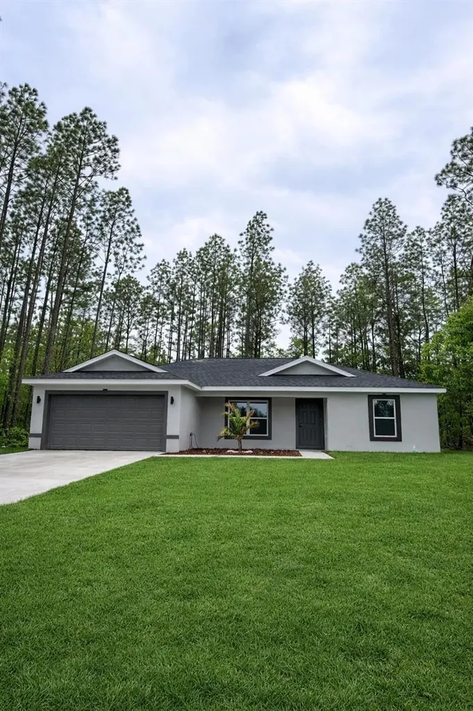 1940 W Quaker Lane Citrus Springs FL 34434