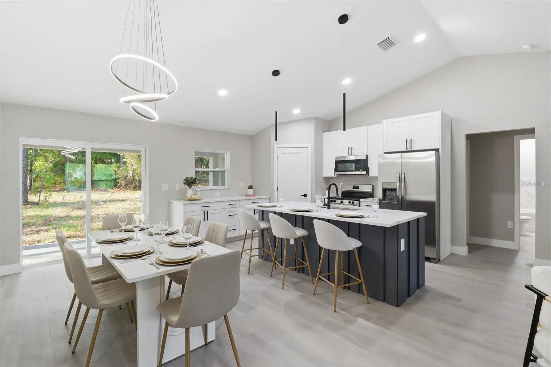 1940 W Quaker Lane Citrus Springs FL 34434