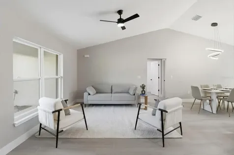 1940 W Quaker Lane Citrus Springs FL 34434