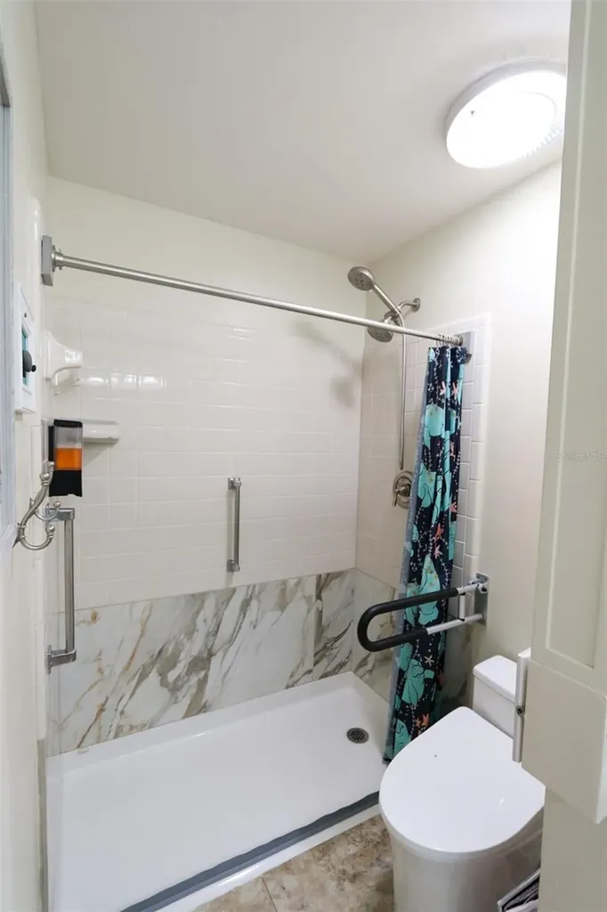 323 Knottwood Court Sun City Center FL 33573