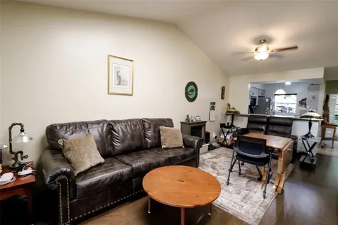 323 Knottwood Court Sun City Center FL 33573