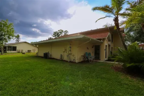 323 Knottwood Court Sun City Center FL 33573