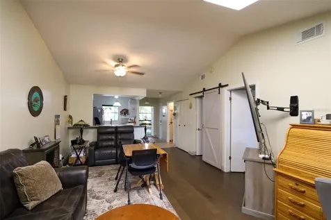 323 Knottwood Court Sun City Center FL 33573