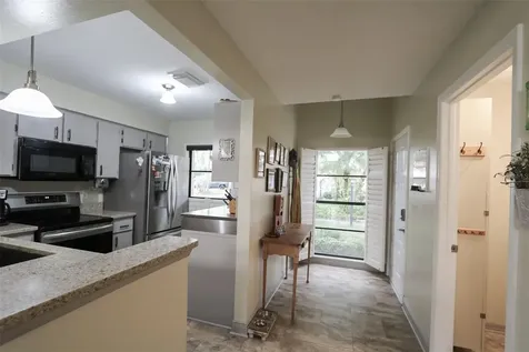 323 Knottwood Court Sun City Center FL 33573