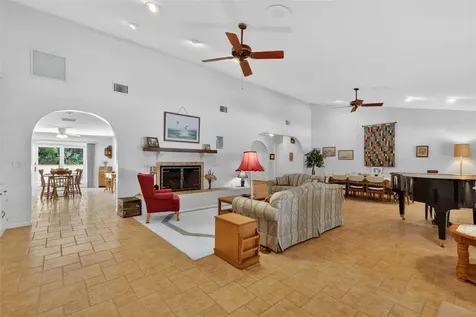 1109 Elysium Boulevard Mount Dora FL 32757