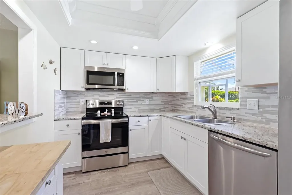 7003 10th Avenue W Bradenton FL 34209