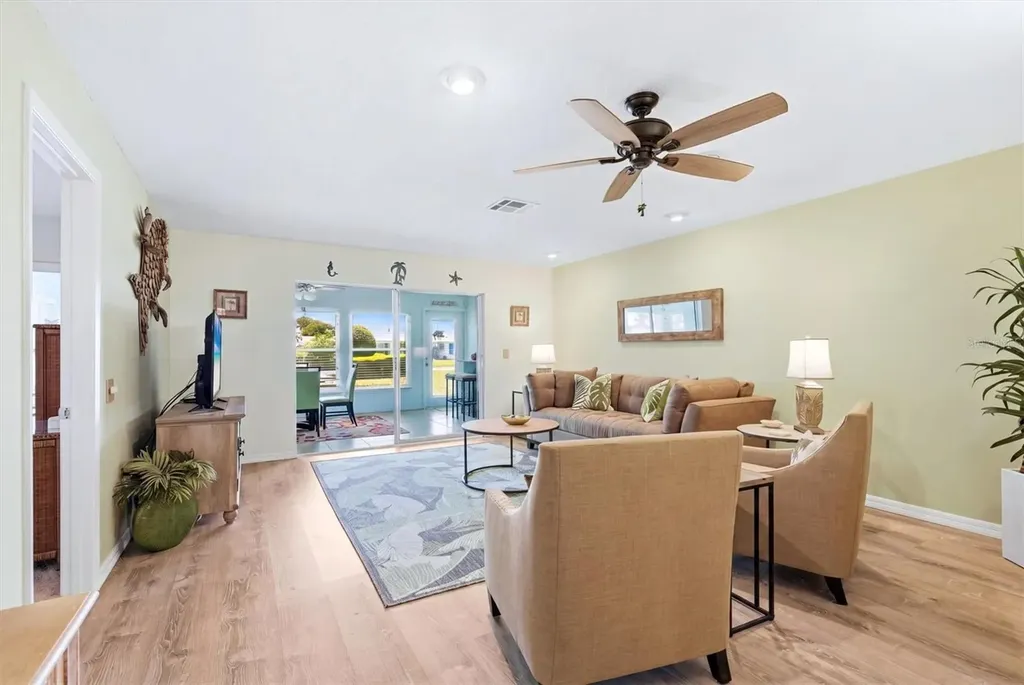 7003 10th Avenue W Bradenton FL 34209