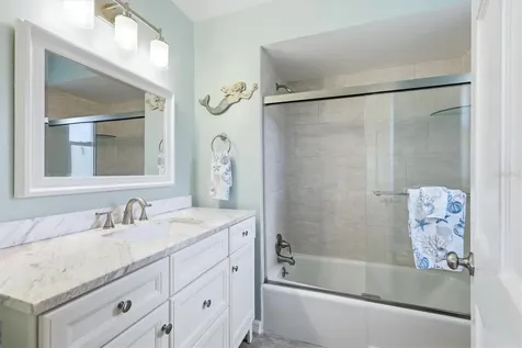 7003 10th Avenue W Bradenton FL 34209