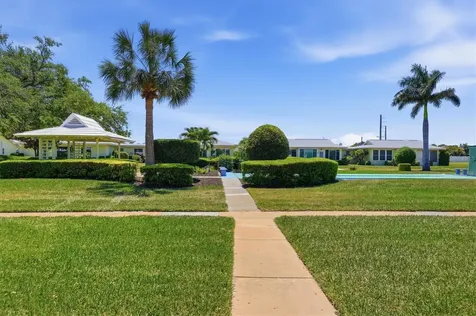 7003 10th Avenue W Bradenton FL 34209