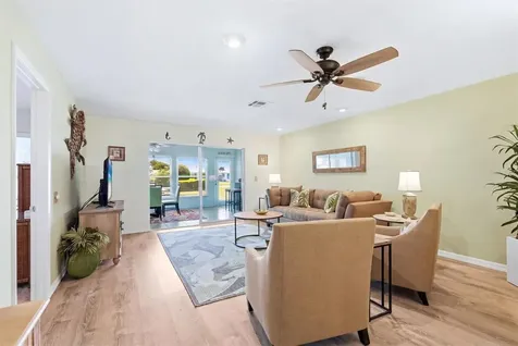 7003 10th Avenue W Bradenton FL 34209
