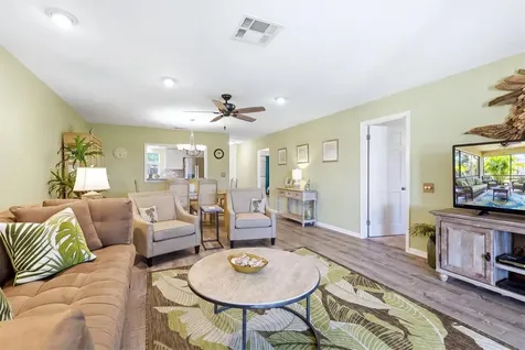 7003 10th Avenue W Bradenton FL 34209